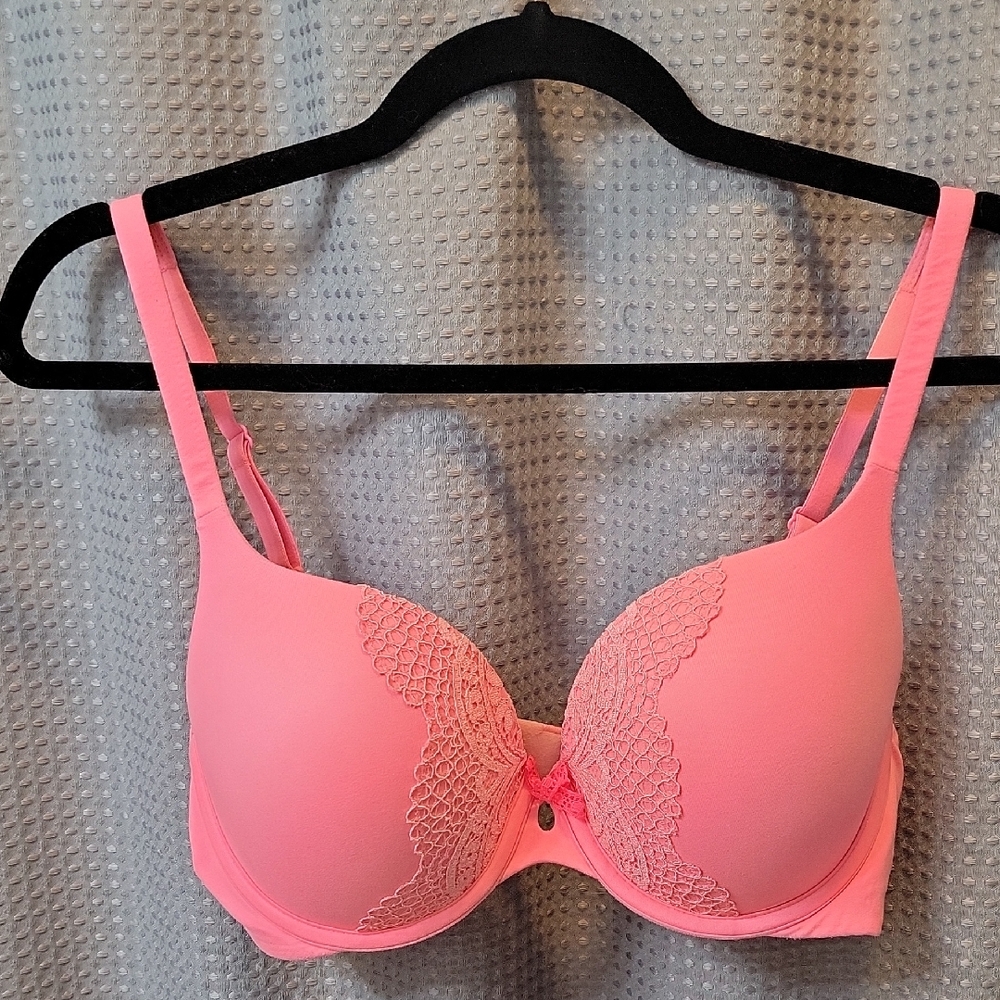 Victoria's Secret Body By Victoria Perfect Shape Size 34D
